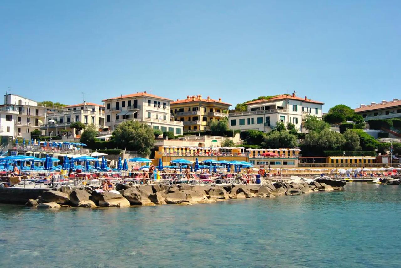 Appartamenti Fronte Mare กัสตีลยอนเชลโล ภายนอก รูปภาพ