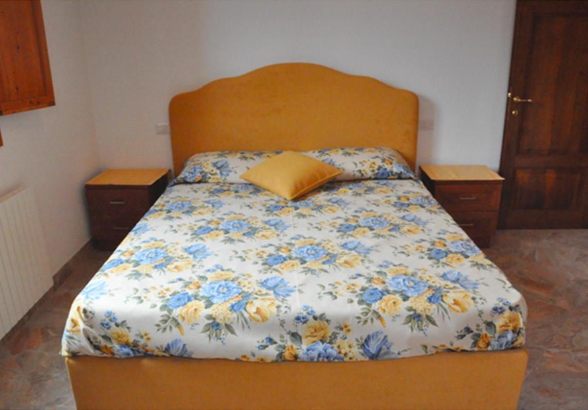 Appartamenti Fronte Mare กัสตีลยอนเชลโล ภายนอก รูปภาพ